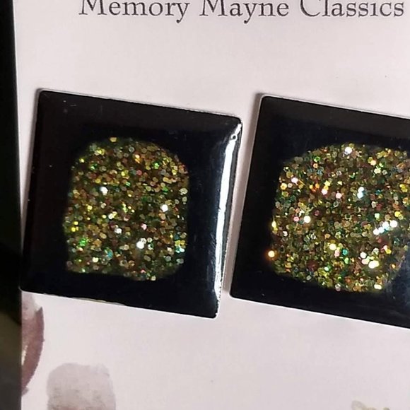 3/$25 vintage 80s black glitter square earrings - Picture 2 of 4